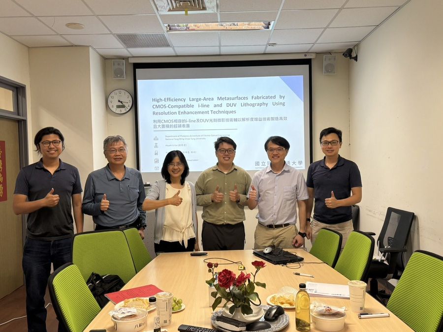 Congratulations! Hsueh-Li Liu (劉學澧) Passes Ph.D Defense!